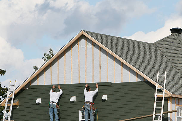 Professional Siding Installation technician working in Canton Center, CT
